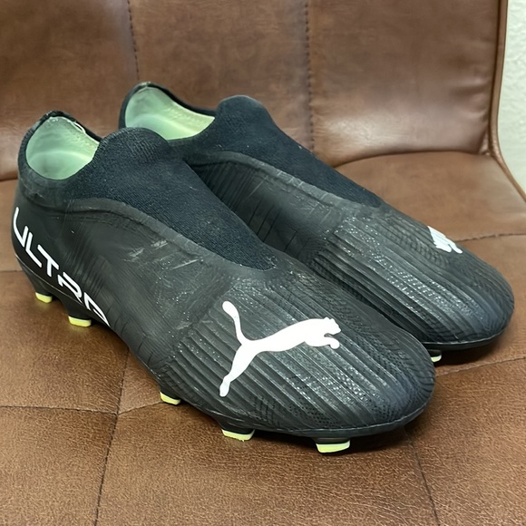Puma Ultra FG Soccer Cleats - Picture 5 of 13